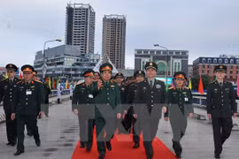 Vietnam-Chine: conversation téléphonique entre les ministres de la Défense