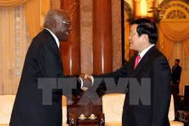 Développement des relations de solidarité et de coopération intégrale Vietnam-Cuba