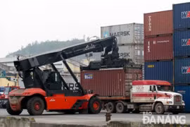 Colloque sur la logistique à Da Nang
