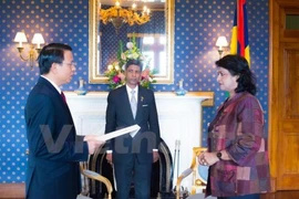 Le Vietnam et la République de Maurice intensifient leur coopération