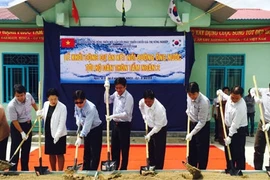 Aide sud-coréenne pour l'adduction d'eau courante à Ninh Thuân 