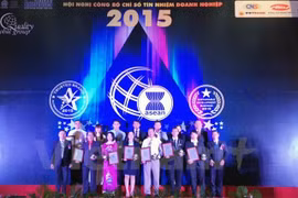 Près de 200 entreprises vietnamiennes reçoivent ​des certificat d'Indices fiables de marque