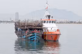 Attaque de bateaux vietnamiens : la Thaïlande poursuivra l'enquête jusqu'au bout