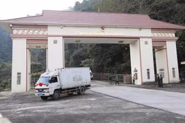 Vietnam-Chine : rétablissement du dédouanement au poste-frontière de Na Nua à Lang Son