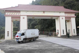 Vietnam-Chine : rétablissement du dédouanement au poste-frontière de Na Nua à Lang Son