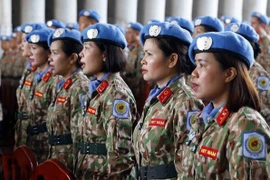 Les femmes soldats vietnamiennes jouent un rôle actif dans les opérations de maintien de la paix de l’ONU