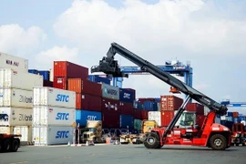 Le Vietnam affiche un excédent commercial de 16,25 milliards de dollars