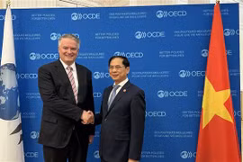 Le ministre des Affaires étrangères rencontre le Secrétaire général de l’OCDE