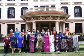 La vice-présidente Vo Thi Anh Xuân salue les contributions des femmes