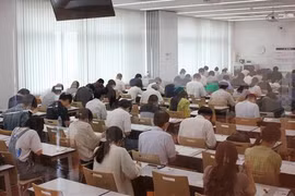 Le test de vietnamien attire un grand nombre de candidats de tout le Japon