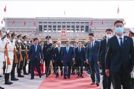 La visite du PM vietnamien en Chine laisse une impression au milieu des défis mondiaux