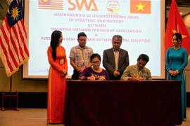 Une série d'activités pour célébrer les 50 ans des relations Vietnam - Malaisie