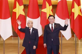 Le président de l’AN s’entretient avec le président de la Chambre des conseillers du Japon