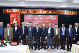  Le président rencontre les dirigeants retraités des localités du Centre