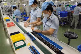 De nombreuses entreprises étrangères continuent d’injecter des capitaux au Vietnam 