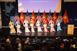Cérémonie en l'honneur de la Fête nationale du Vietnam et de l'établissement du partenariat stratégique intégral Vietnam-États-Unis