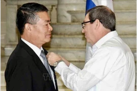 L'ambassadeur du Vietnam à Cuba à l’honneur