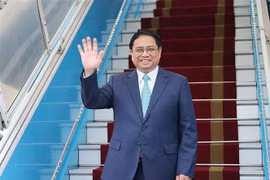 Le Premier ministre Pham Minh Chinh part pour le 43e Sommet de l'ASEAN