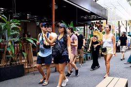 De nouvelles résolutions pour les arrivants au Vietnam