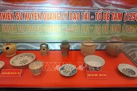 Bac Giang: exposition de près de 500 objets et images sur le Bouddhisme de Yên Tu Occidental