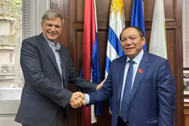 Le Vietnam et l’Uruguay établissent une coopération substantielle dans les sports 