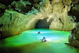 Quang Binh : découverte de 22 nouvelles grottes