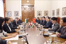 Le président de l’Assemblée nationale rencontre le président bulgare