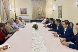 Une délégation du PCV effectue une visite de travail à Cuba