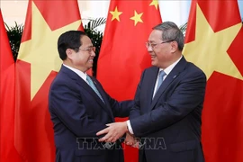 Le PM Pham Minh Chinh s’entretient avec son homologue chinois Li Qiang