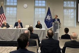 Echange de vues aux États-Unis sur le 50e anniversaire de la signature des Accords de Paris 