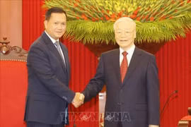 Le Premier ministre cambodgien reçu par leader du PCV
