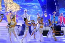 Le carnaval de Ha Long 2023 débute sur les ailes de la danse