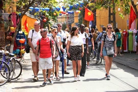 Pour attirer davantage de touristes étrangers à très fort pouvoir d'achat