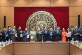 Le Vietnam et le Cambodge cultivent leurs relations parlementaires