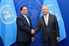 Le Premier ministre Pham Minh Chinh rencontre le secrétaire général de l'ONU