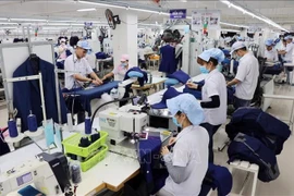 Des facteurs contribuent au succès du Vietnam dans l'industrie du vêtement et du textile 