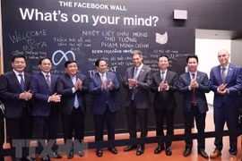 Le Premier ministre Pham Minh Chinh se rend dans la Silicon Valley