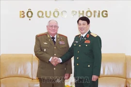 Renforcement de la coopération bilatérale dans la défense entre le Vietnam et Cuba