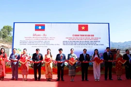 Le Vietnam soutient le Laos dans la construction de logements de fonction 
