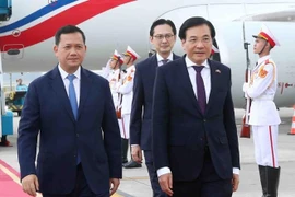 Le Premier ministre cambodgien Hun Manet commence sa visite officielle au Vietnam