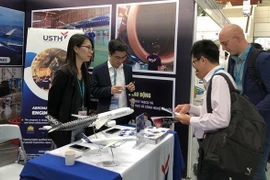 Une cinquantaine d’entreprises étrangères à un salon international de l'aviation à Hanoï