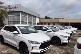 Le Laos encourage l'utilisation des véhicules électriques