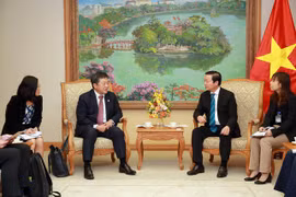 Le vice-PM Trân Hông Ha reçoit le représentant en chef de la JICA au Vietnam