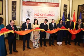 Exposition sur la vie et l'oeuvre du Président Hô Chi Minh en Belgique