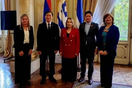 Le Vietnam et l’Uruguay discutent des perpectives de coopération judiciaire