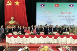 Des districts frontaliers du Vietnam et du Laos renforcent leur coopération multiforme