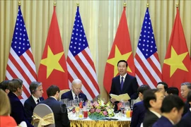 Le président Vo Van Thuong préside un banquet en l’honneur du président Joe Biden