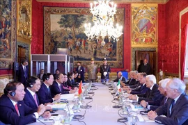 La visite du président vietnamien Vo Van Thuong resserre les relations bilatérales, selon des médias italiens