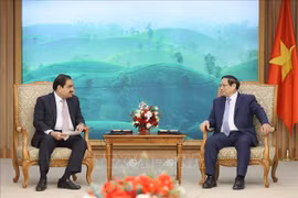 Le Premier ministre Pham Minh Chinh reçoit le président du groupe indien Adani