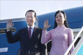 Le président Vo Van Thuong en route pour l’Autriche, l’Italie et le Vatican